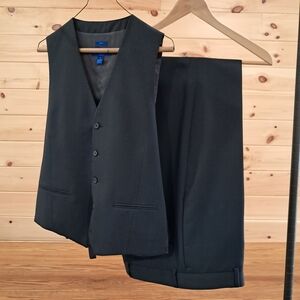 Egara Charcoal Gray Men's Suit Vest and Pants